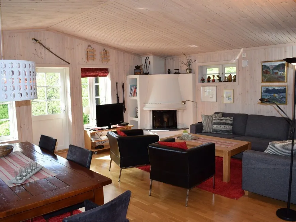 Hotellvegen 32